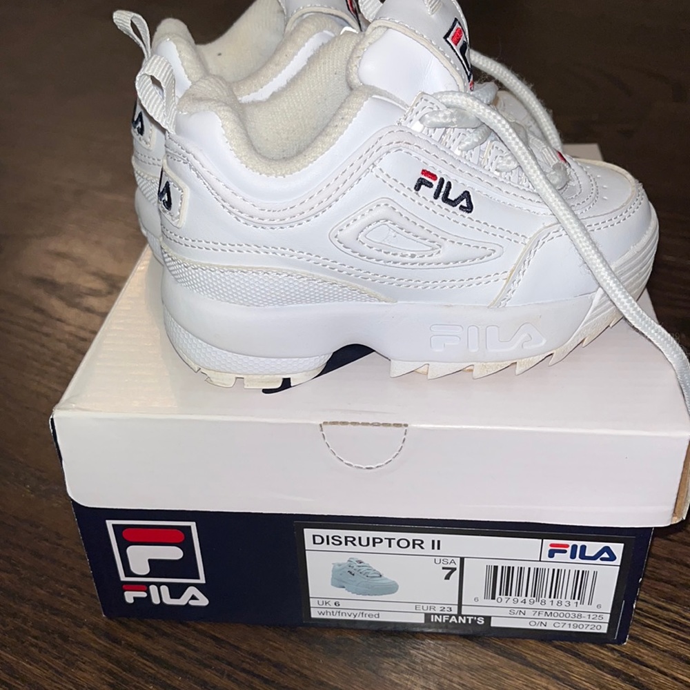 FILA Disruptor II. Size 7 infants.